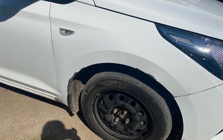 Hyundai Solaris II рестайлинг, 2020 год, 640 000 рублей, 18 фотография