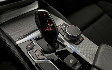 BMW 5 серия, 2019 год, 4 490 000 рублей, 16 фотография