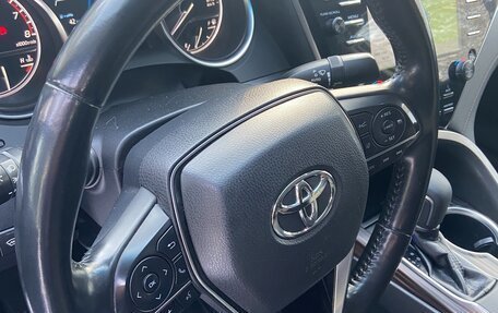 Toyota Camry, 2018 год, 2 650 000 рублей, 18 фотография