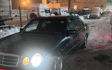 Mercedes-Benz E-Класс, 1996 год, 250 000 рублей, 5 фотография