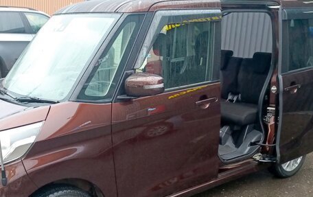 Nissan Dayz Roox I рестайлинг, 2014 год, 720 000 рублей, 4 фотография