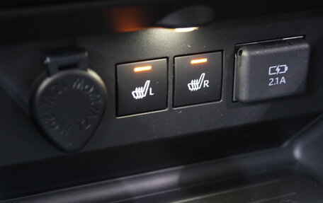 Toyota Raize I, 2020 год, 1 899 000 рублей, 16 фотография