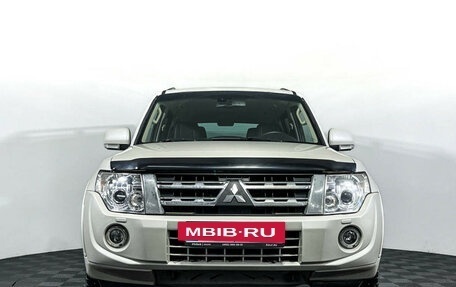 Mitsubishi Pajero IV, 2013 год, 1 997 000 рублей, 2 фотография