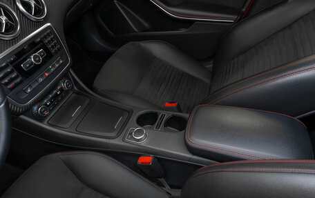 Mercedes-Benz A-Класс, 2014 год, 1 540 000 рублей, 15 фотография