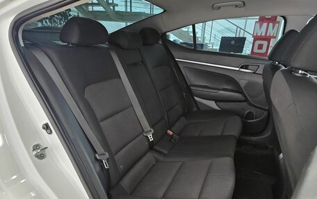 Hyundai Elantra VI рестайлинг, 2019 год, 1 945 000 рублей, 16 фотография