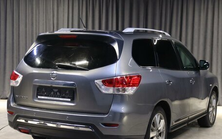 Nissan Pathfinder, 2015 год, 1 449 000 рублей, 2 фотография