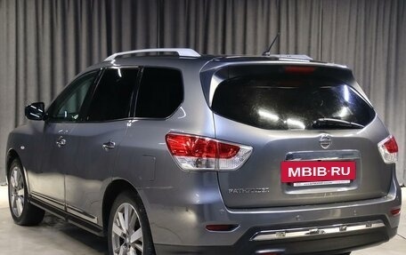 Nissan Pathfinder, 2015 год, 1 449 000 рублей, 4 фотография