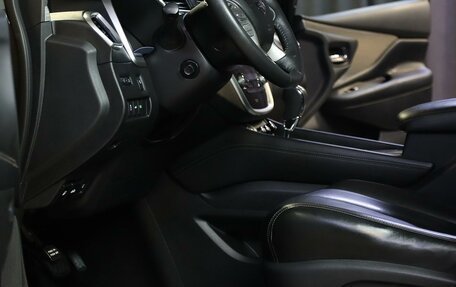 Nissan Murano, 2018 год, 1 999 000 рублей, 10 фотография