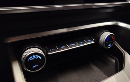 Geely Coolray I, 2022 год, 1 590 000 рублей, 14 фотография