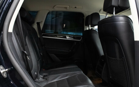 Volkswagen Touareg III, 2017 год, 2 999 000 рублей, 14 фотография