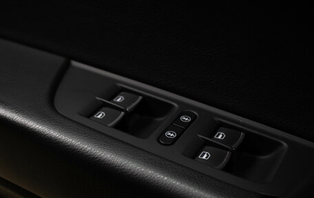 Volkswagen Touareg III, 2017 год, 2 999 000 рублей, 15 фотография