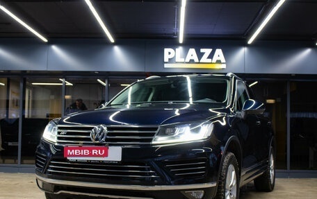 Volkswagen Touareg III, 2017 год, 2 999 000 рублей, 5 фотография