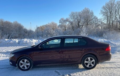 Skoda Superb III рестайлинг, 2011 год, 745 000 рублей, 2 фотография