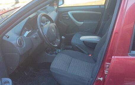 Renault Duster I рестайлинг, 2014 год, 750 000 рублей, 2 фотография