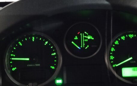 Land Rover Defender I, 2009 год, 1 710 000 рублей, 6 фотография