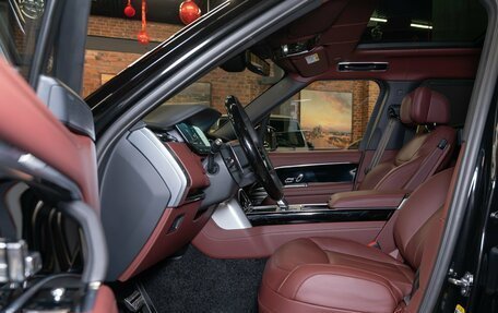 Land Rover Range Rover IV рестайлинг, 2025 год, 24 980 000 рублей, 10 фотография