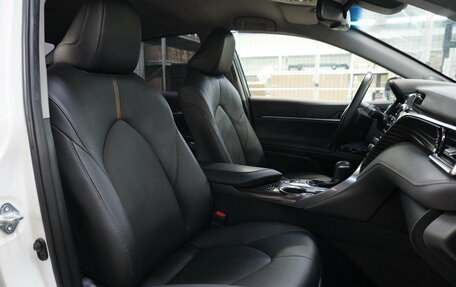 Toyota Camry, 2019 год, 2 880 000 рублей, 9 фотография