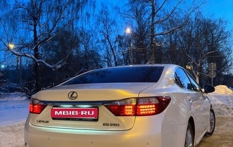 Lexus ES VII, 2013 год, 1 900 000 рублей, 3 фотография