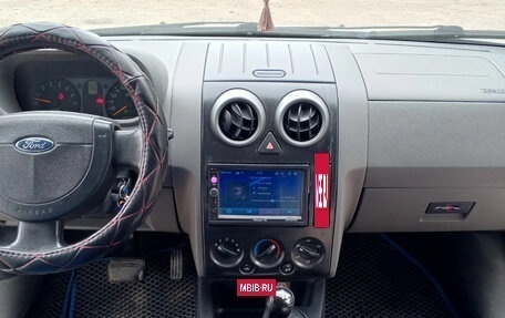 Ford Fusion I, 2003 год, 400 000 рублей, 5 фотография