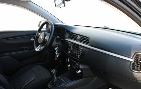 KIA Rio IV, 2018 год, 1 290 000 рублей, 12 фотография