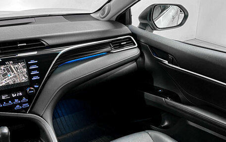 Toyota Camry, 2020 год, 3 125 000 рублей, 18 фотография