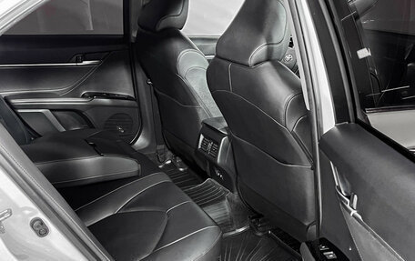 Toyota Camry, 2020 год, 3 125 000 рублей, 11 фотография