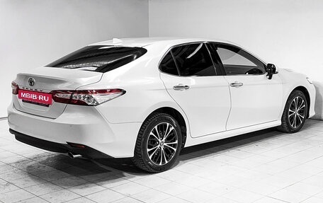 Toyota Camry, 2020 год, 3 125 000 рублей, 5 фотография