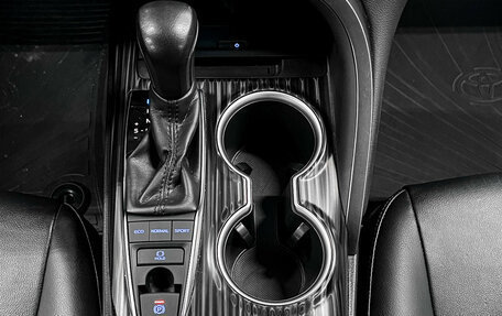 Toyota Camry, 2020 год, 3 125 000 рублей, 28 фотография