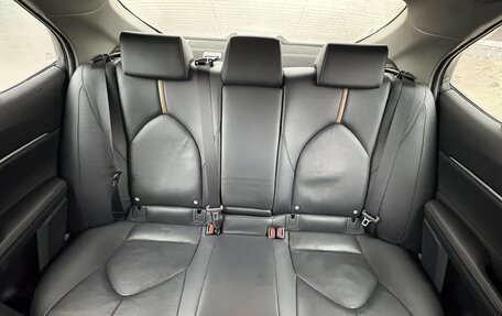 Toyota Camry, 2018 год, 2 870 000 рублей, 8 фотография