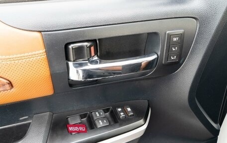 Toyota Tundra II, 2014 год, 5 699 800 рублей, 14 фотография