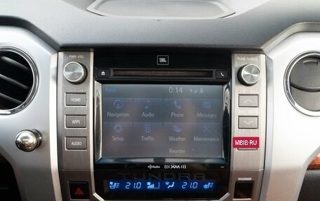 Toyota Tundra II, 2014 год, 5 699 800 рублей, 18 фотография