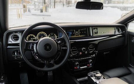 Rolls-Royce Phantom VIII, 2019 год, 42 800 000 рублей, 16 фотография