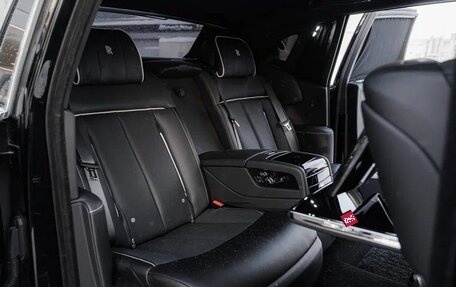 Rolls-Royce Phantom VIII, 2019 год, 42 800 000 рублей, 2 фотография