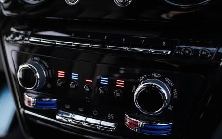 Rolls-Royce Phantom VIII, 2019 год, 42 800 000 рублей, 25 фотография