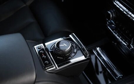 Rolls-Royce Phantom VIII, 2019 год, 42 800 000 рублей, 24 фотография