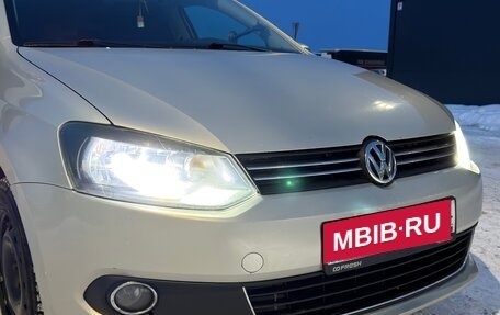Volkswagen Polo VI (EU Market), 2012 год, 610 000 рублей, 1 фотография
