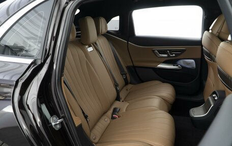 Mercedes-Benz E-Класс, 2023 год, 7 229 999 рублей, 9 фотография
