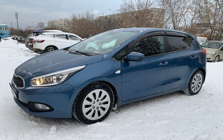 KIA cee'd III, 2013 год, 1 050 000 рублей, 2 фотография