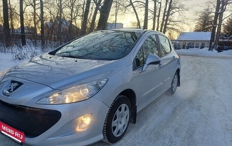 Peugeot 308 II, 2010 год, 368 000 рублей, 3 фотография
