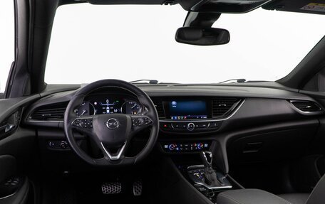 Opel Insignia II рестайлинг, 2019 год, 3 124 444 рублей, 7 фотография