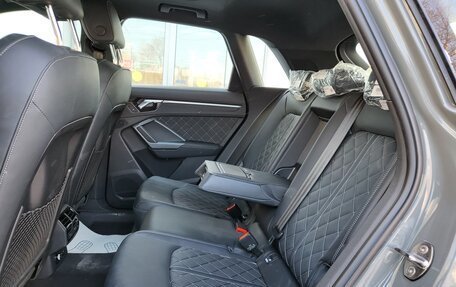 Audi Q3, 2025 год, 5 398 000 рублей, 28 фотография