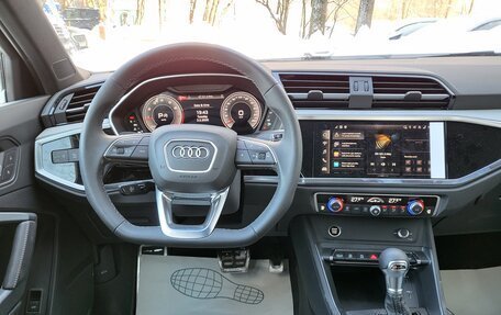 Audi Q3, 2025 год, 5 398 000 рублей, 26 фотография