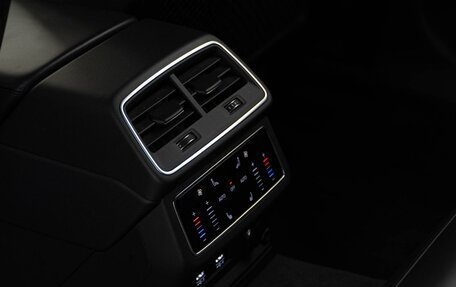 Audi A6, 2018 год, 3 673 055 рублей, 17 фотография