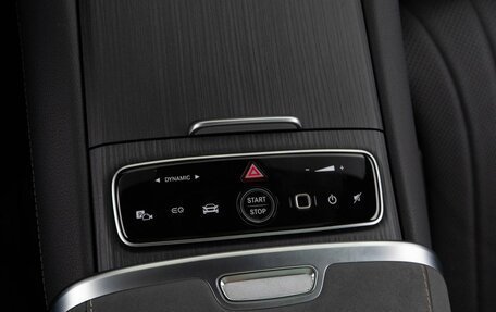 Mercedes-Benz EQS, 2021 год, 16 фотография