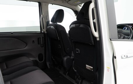 Nissan Serena IV, 2018 год, 2 139 050 рублей, 13 фотография