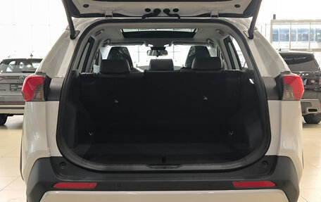 Toyota RAV4, 2025 год, 4 150 000 рублей, 14 фотография