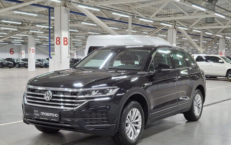 Volkswagen Touareg III, 2018 год, 4 800 000 рублей, 5 фотография