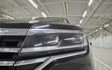 Volkswagen Touareg III, 2018 год, 4 800 000 рублей, 21 фотография