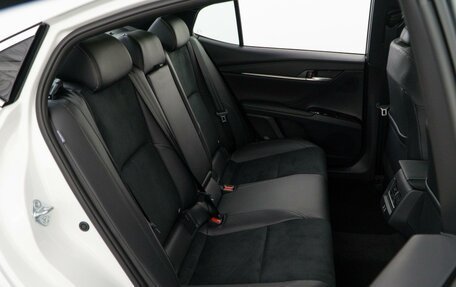 Toyota Camry, 2025 год, 8 фотография