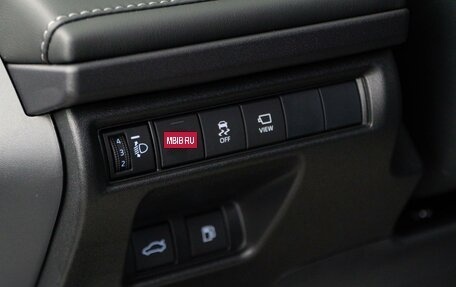 Toyota Camry, 2025 год, 19 фотография